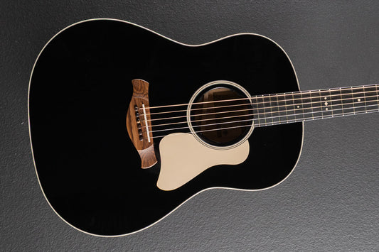 Used Gold Label 517E Blacktop '25